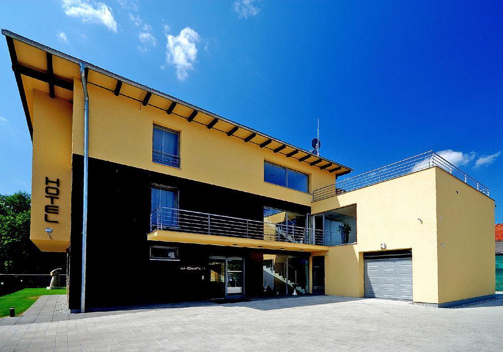 Bianca Hotel 3*